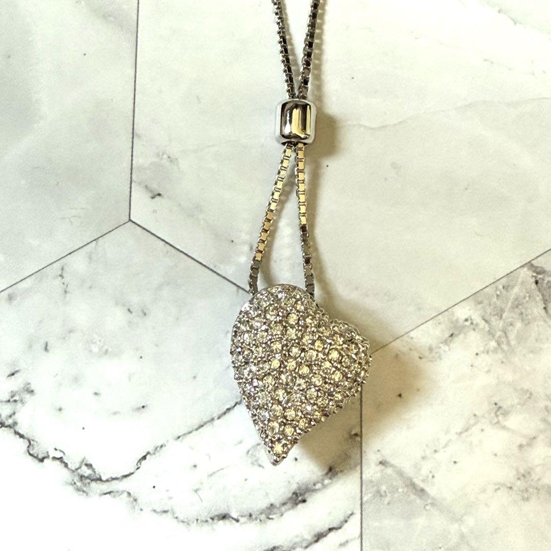 新品未使用☆Swarovski ハート型ネックレス　スワロフスキー