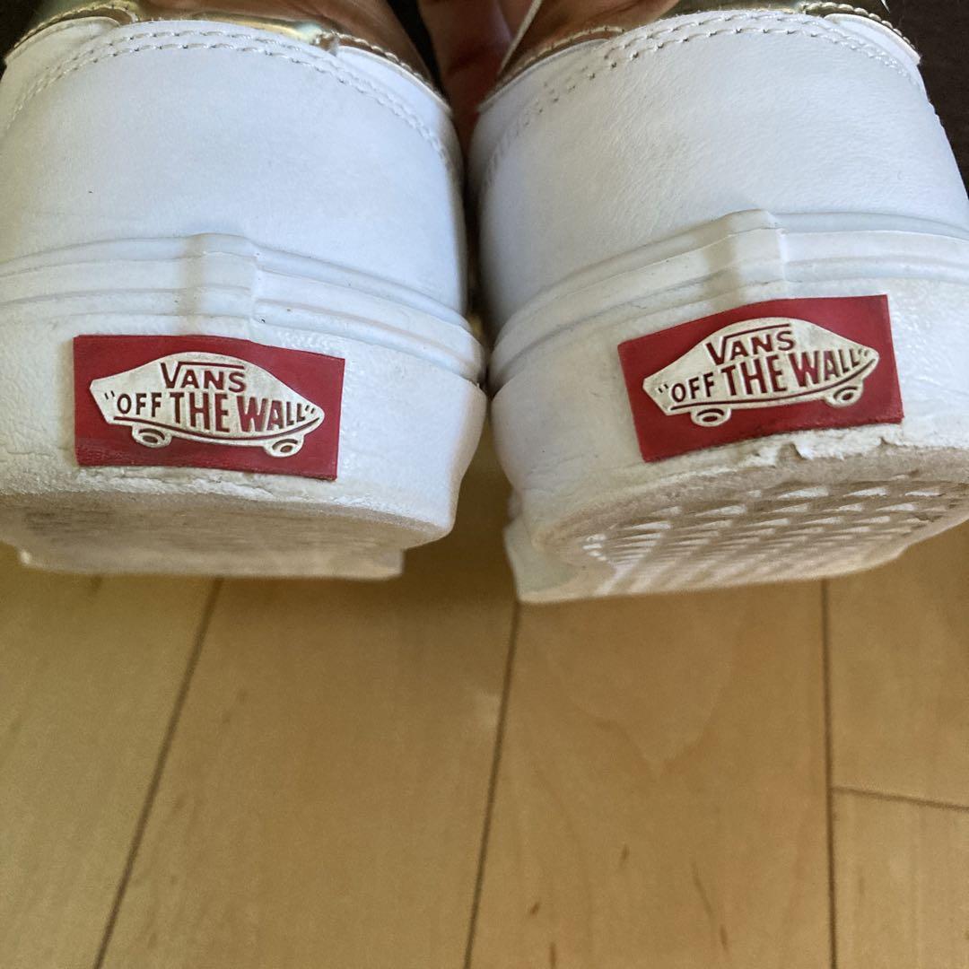 23.5cm VANS スニーカー ホワイト×ゴールド - メルカリ