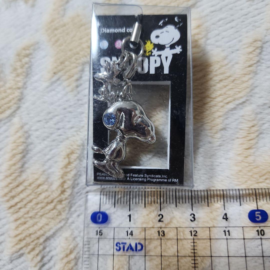 新品、未開封】 スヌーピー ウッドストック ストラップ - メルカリ