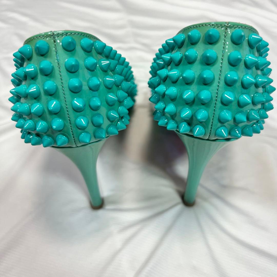 クリスチャンルブタン スパイク スタッズ パンプス ハイヒール