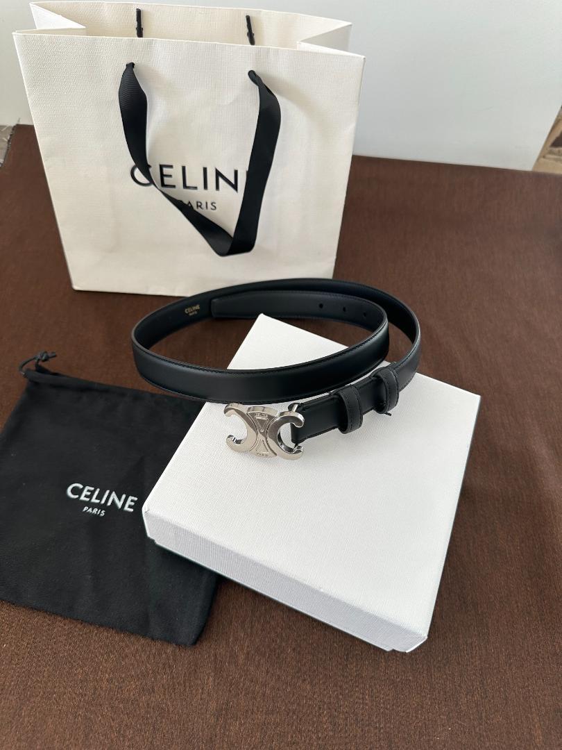 CELINE セリーヌ