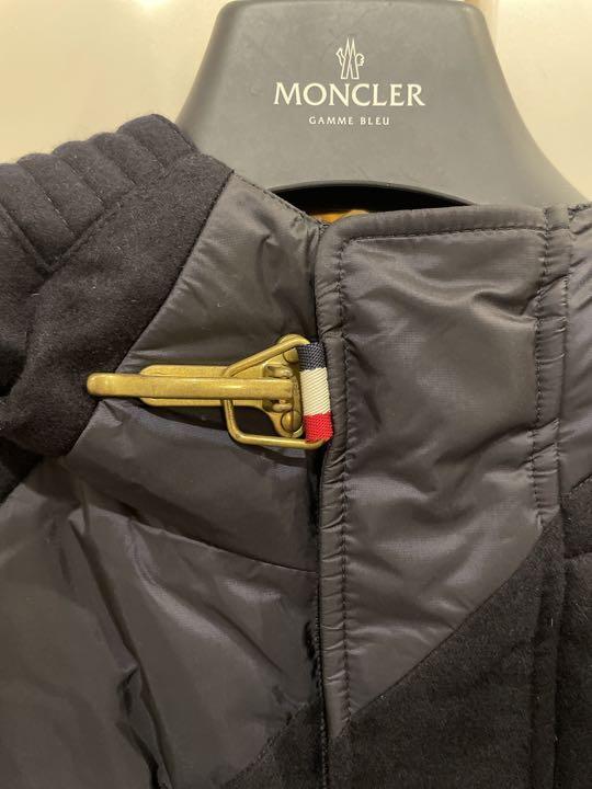 MONCLER GAMME BLEU ダウンジャケット
