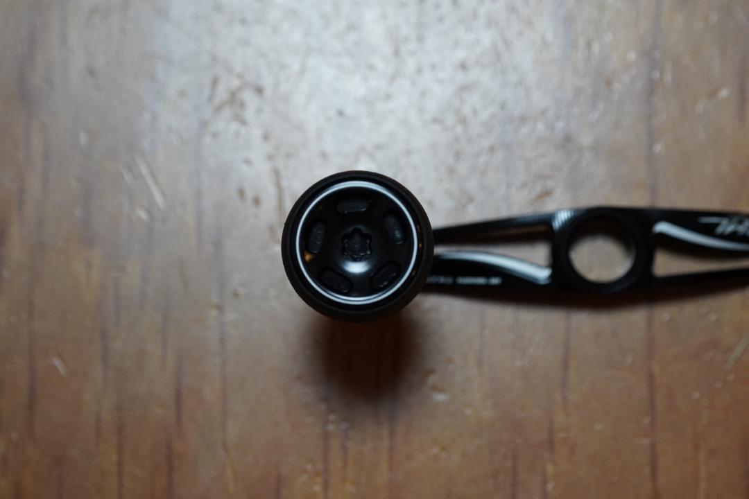 DRT / VARIAL p.c.d 95 Black リールハンドル