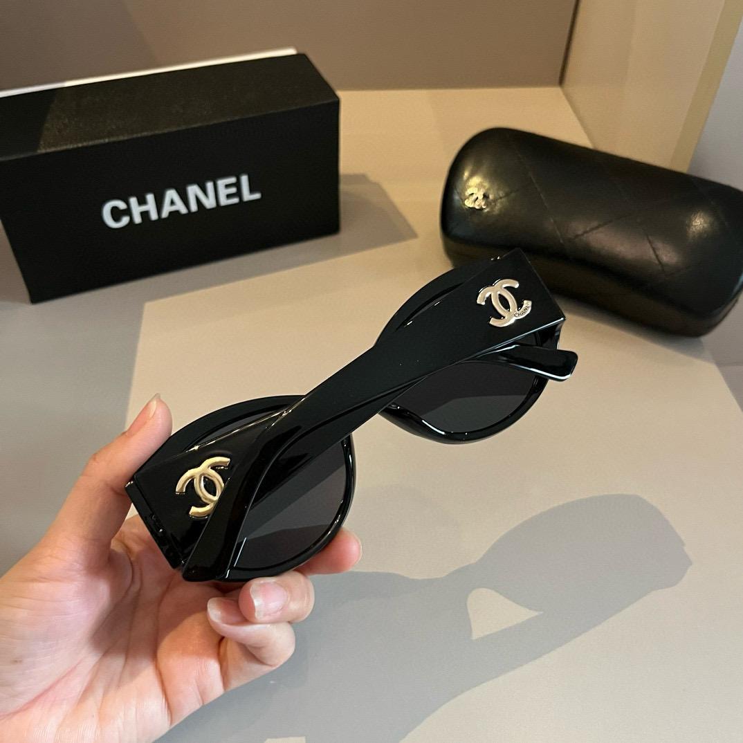 ✨【大人気】CHANEL ブラック ラウンドサングラス ケース付き