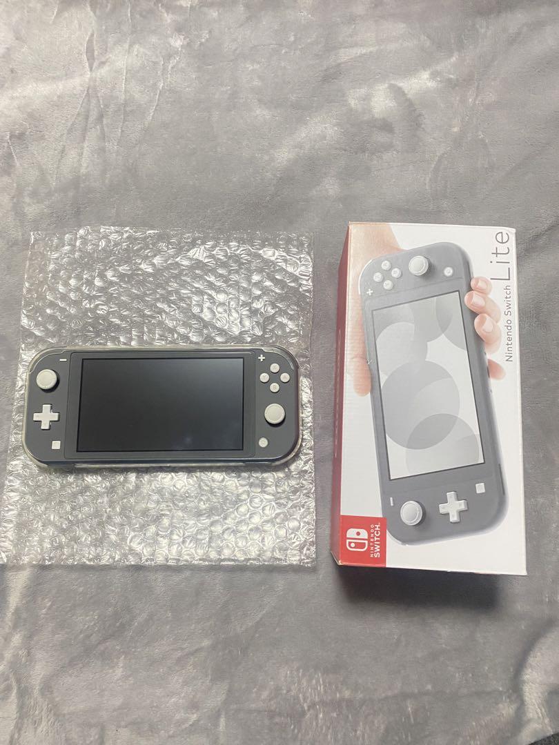 任天堂　Switch light