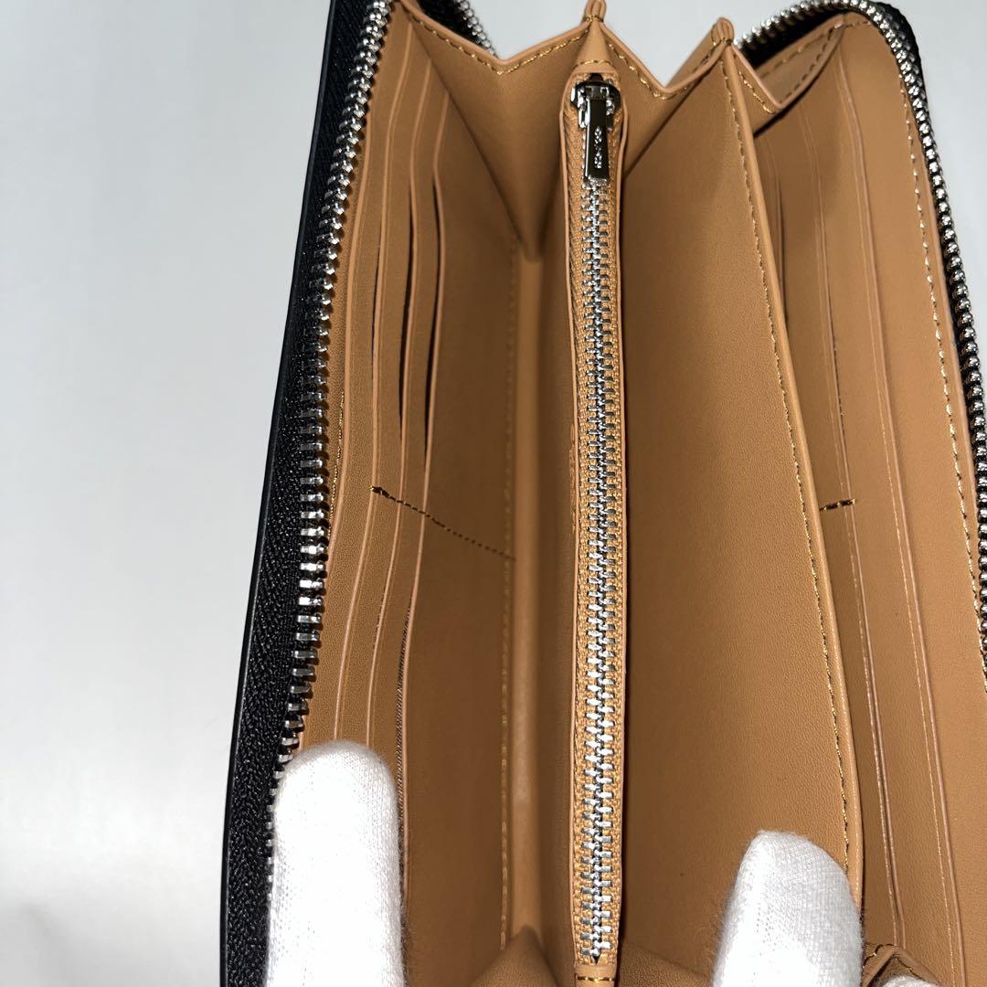 COACH コーチ　長財布　CP409 白　黒　ラウンドファスナー　新品未使用