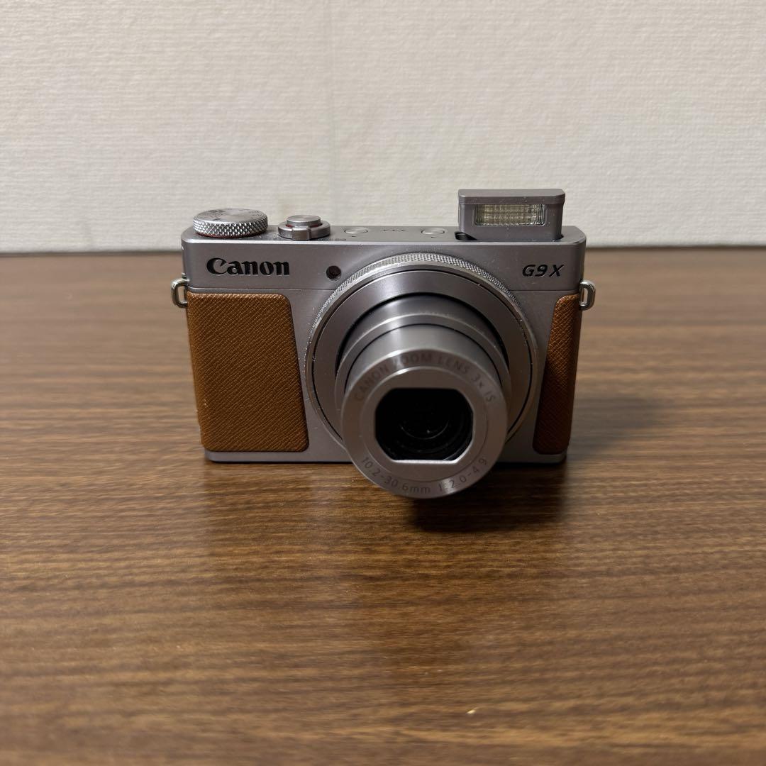 Canon G9 X シルバー バッテリー充電器付 本体のみ　デジタルカメラ