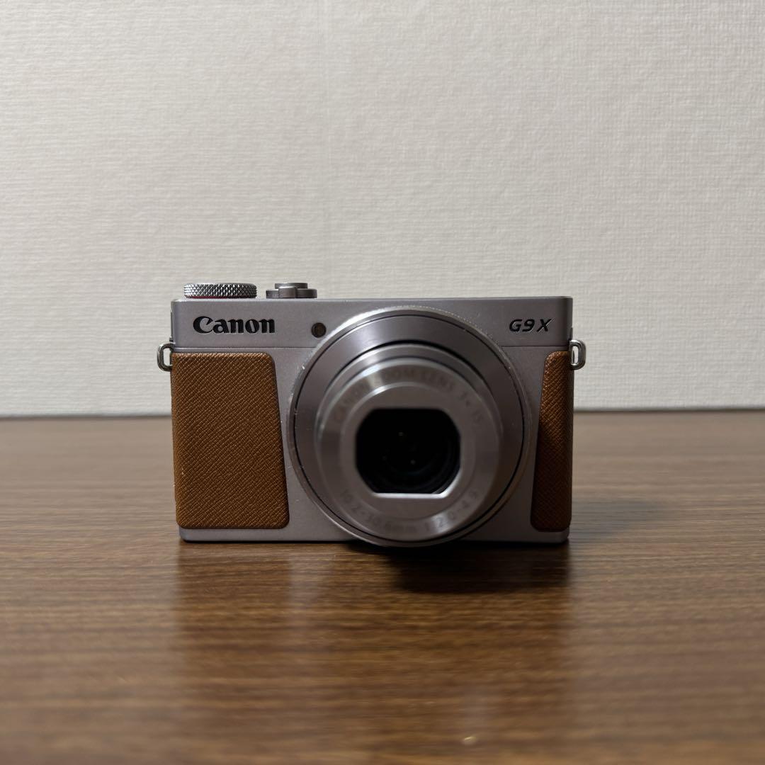 Canon G9 X シルバー バッテリー充電器付 本体のみ　デジタルカメラ