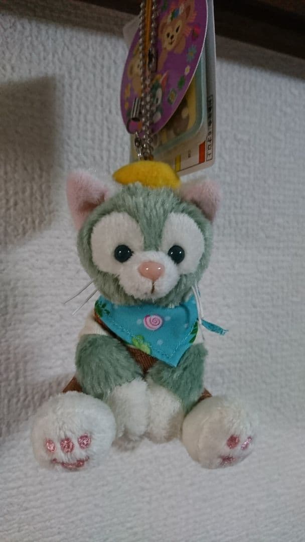 メルカリ ディズニーシー限定 イースター ジェラトーニ ぬいぐるみストラップ キャラクターグッズ 2 222 中古や未使用のフリマ