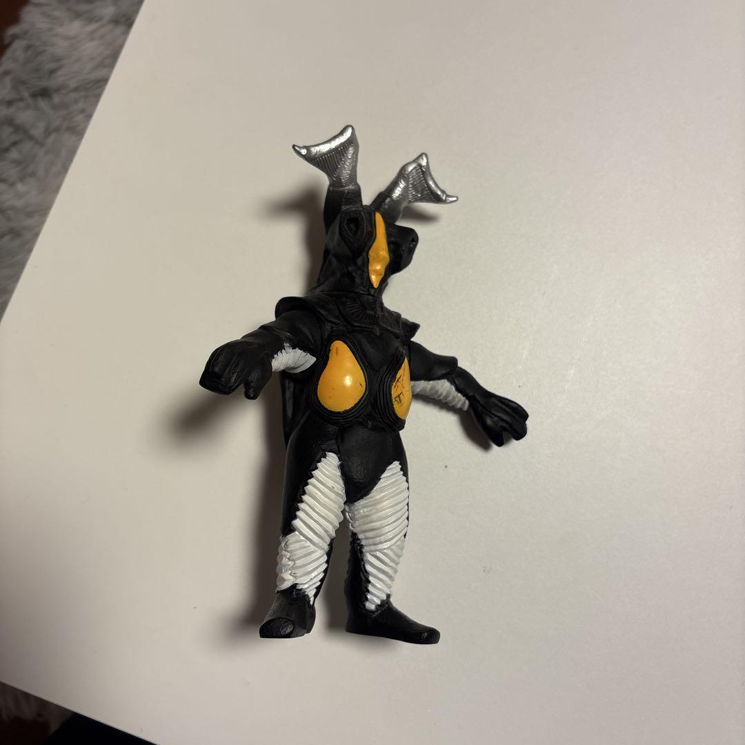 ウルトラマンシリーズ 怪獣フィギュア 8体セット＋ミニフィギア4