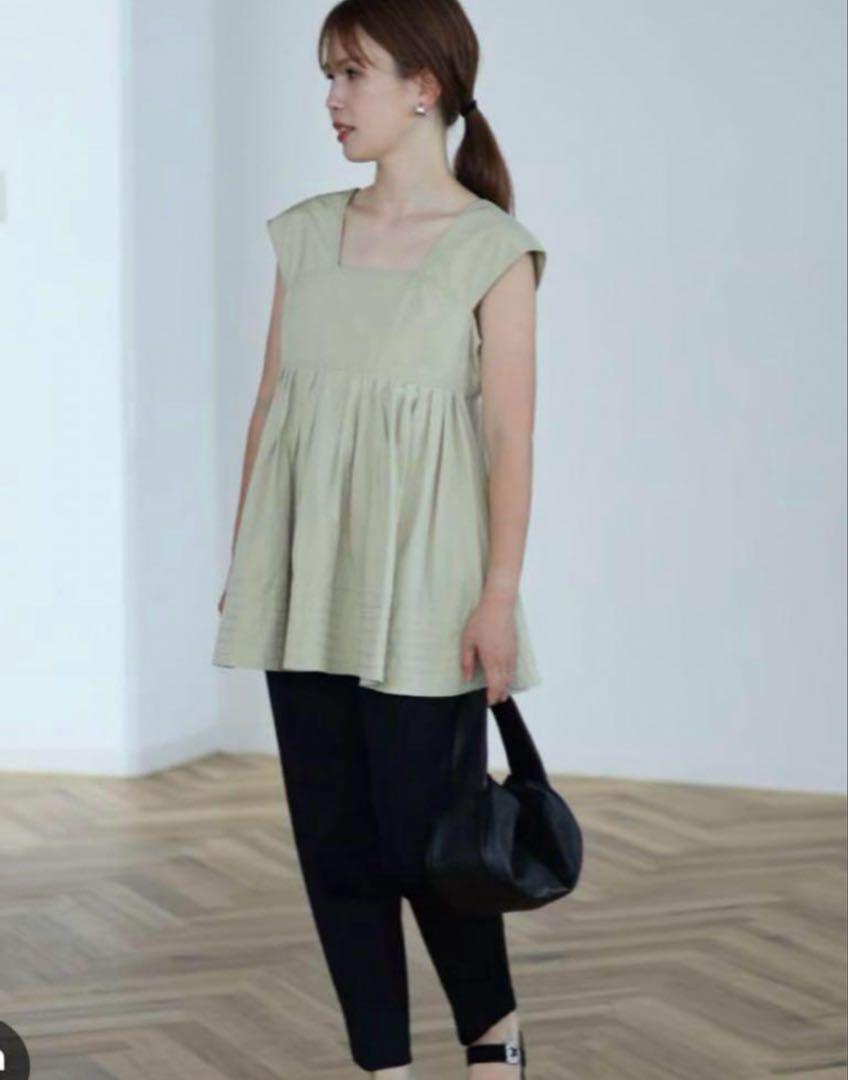 ohga empire tops KAHKIトップス
