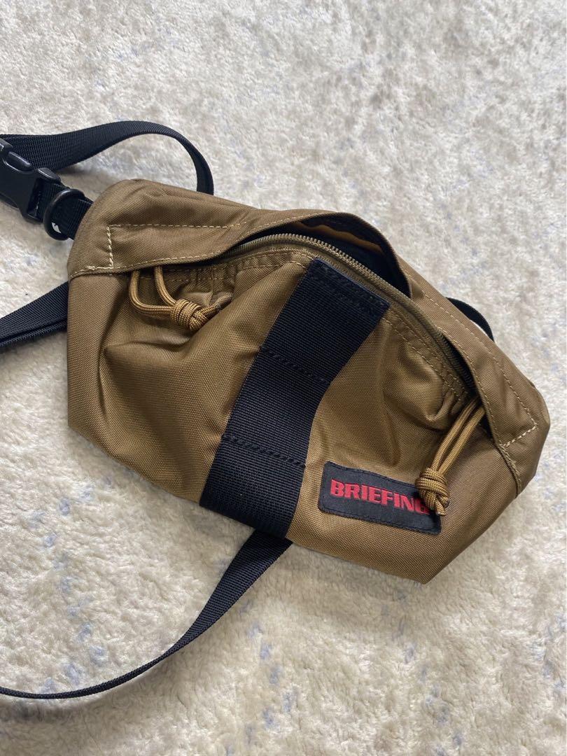 BRIEFING ボディバッグ　カーキ色 BRIEFING ボディバッグ カーキ - バッグ新品