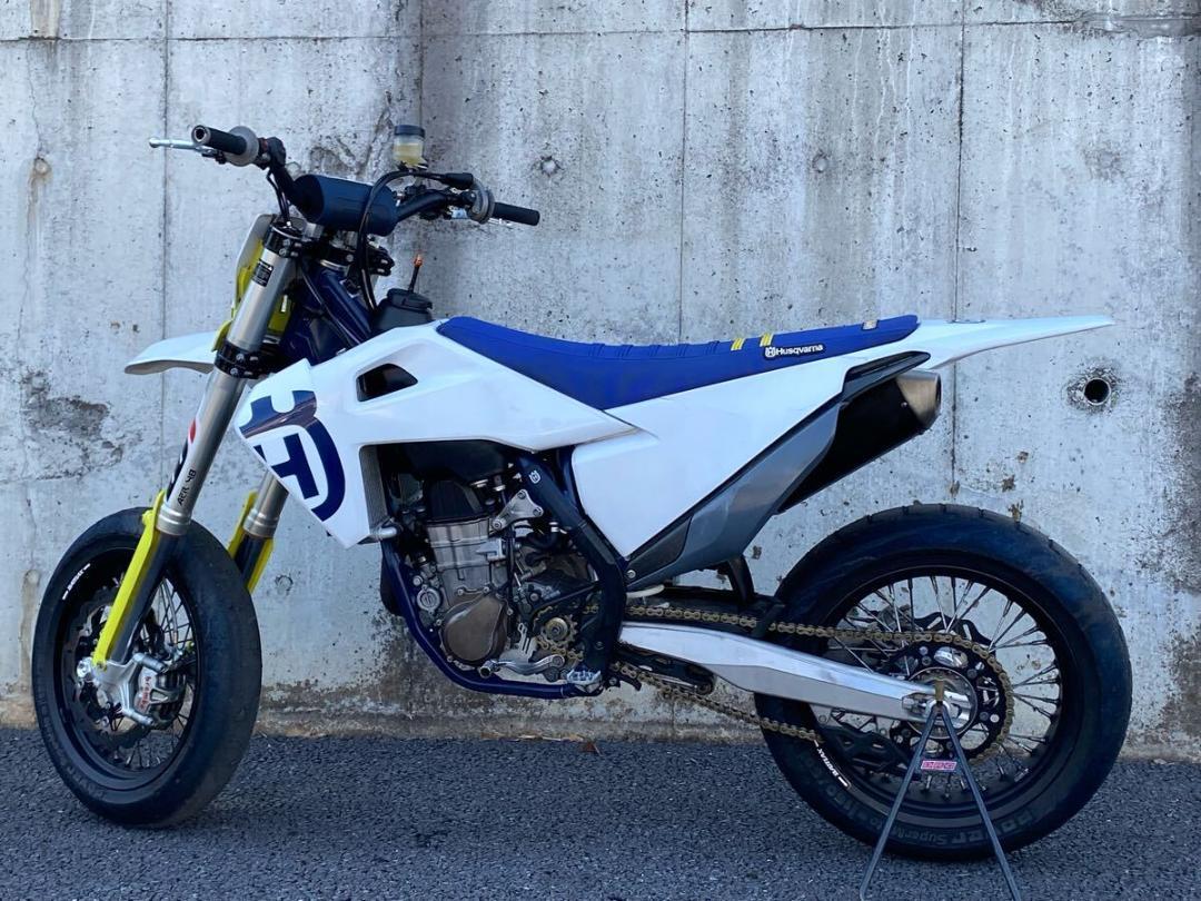 全国発送 FS450 レーシングモタード　MY2020 　ロードのトレーニングに