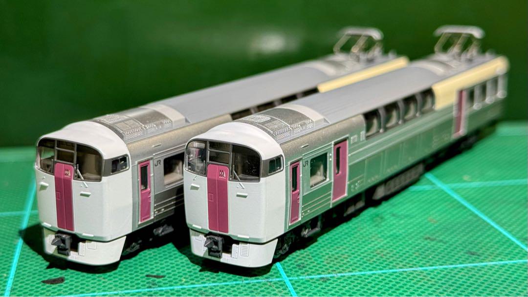 TOMIX98444/98445 215系近郊電車(2次車) 基本増結10両フル Amazon | TOMIX 98444+98445 JR 215系近郊電車(2次車)基本セット