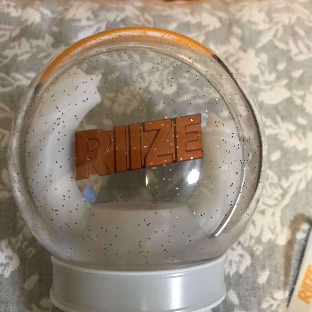 RIIZE ペンライト 光る