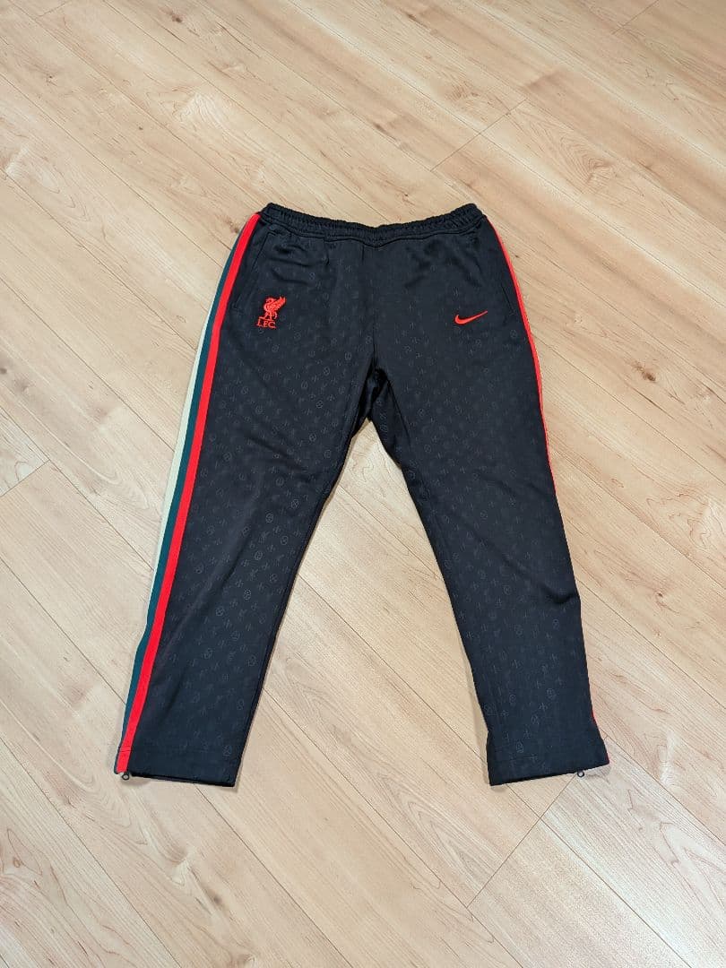 美品 リバプール NIKE セットアップ 上下 サッカー トラック 549 美品 美品 リバプール NIKE セットアップ 上下 サッカー トラック 549 美品