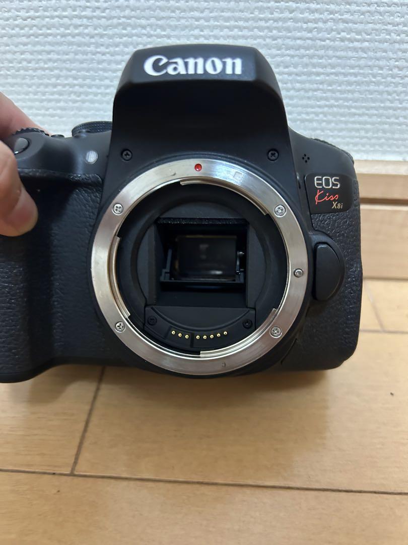 Canon EOS Kiss X8i デジタル一眼レフカメラ