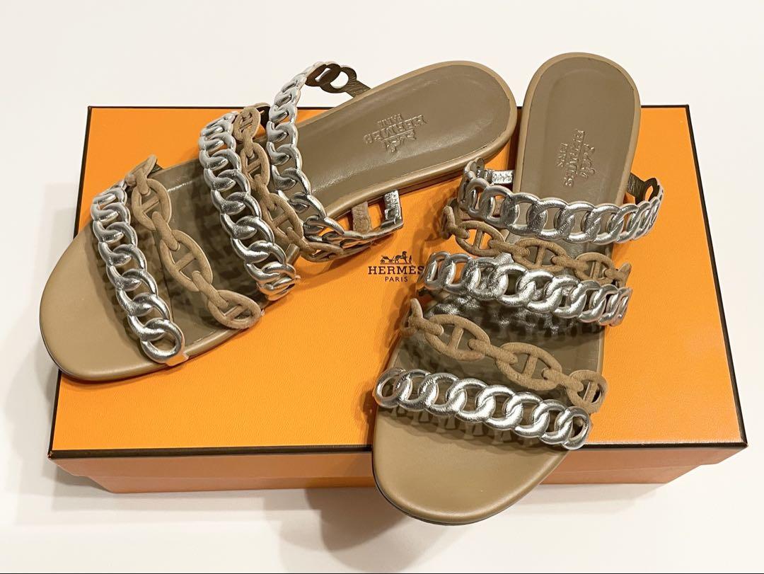 HERMES シェーヌダンクル フラットサンダル ベージュ/シルバー 35.5