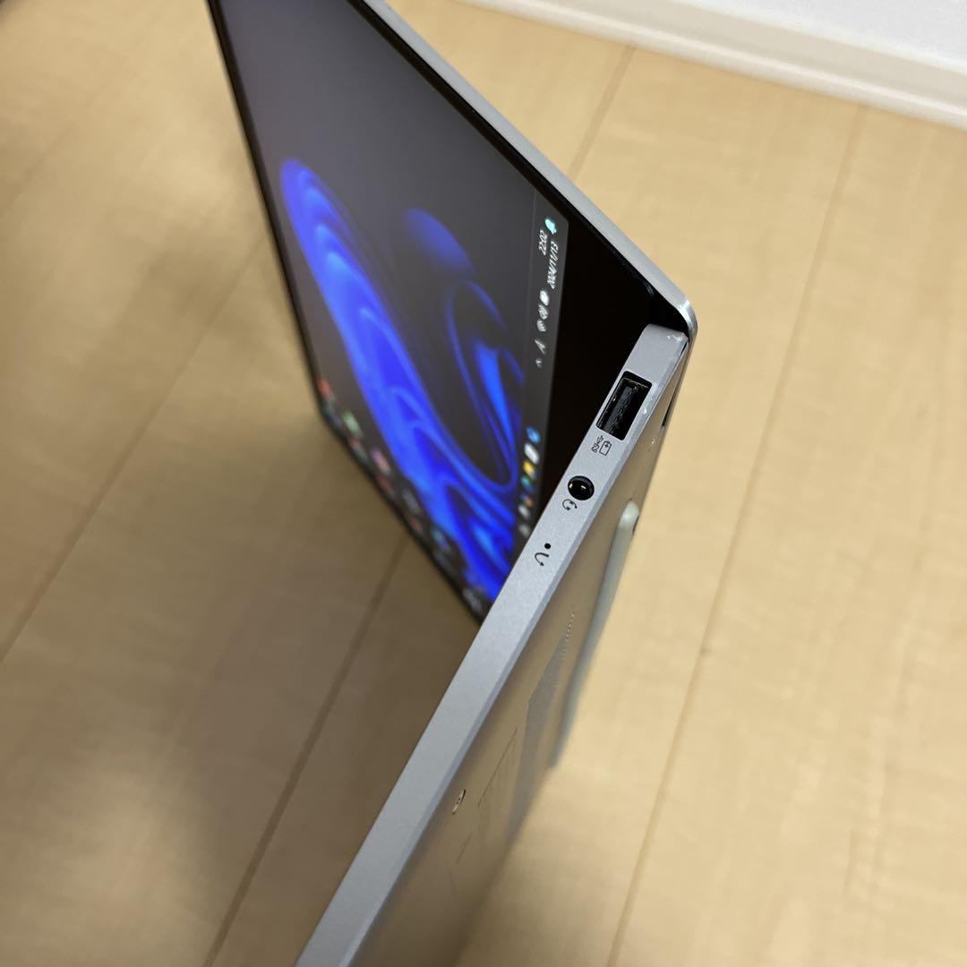 Lenovo Core i7 8550U 第8世代  SSD ノートパソコン