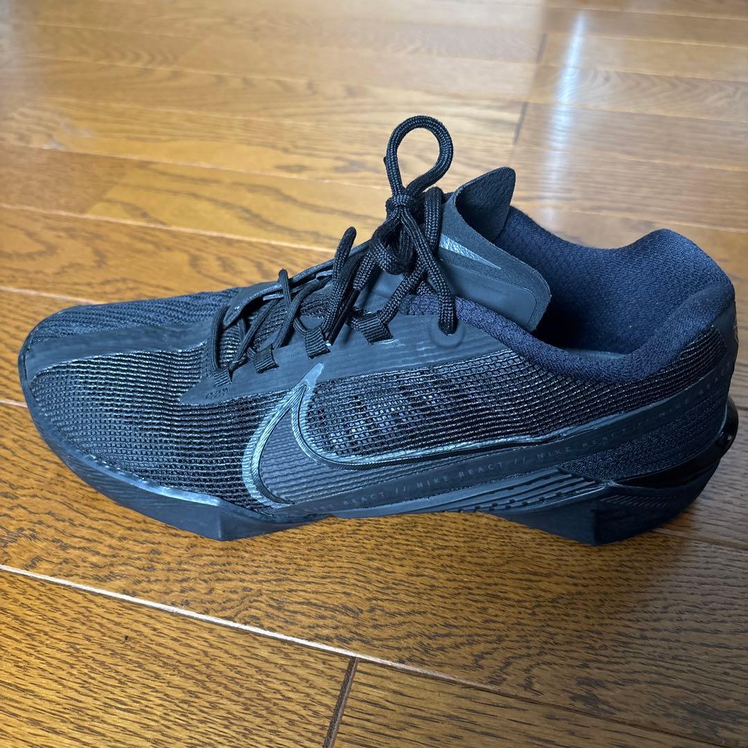 ナイキ リアクト メトコンターボ ブラック 26.5cm ナイキ リアクト メトコンターボ ブラック 26.5cm