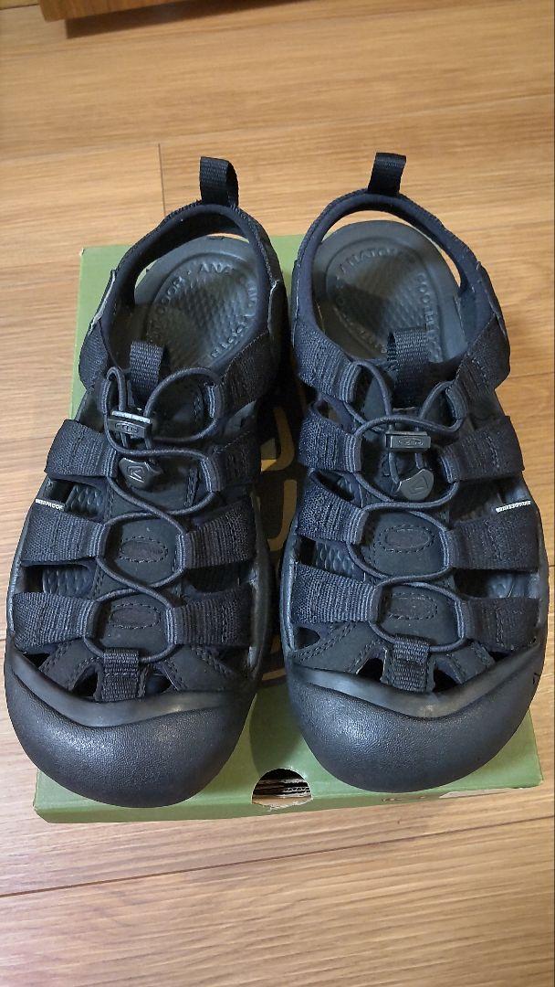 キーン　ニューポートH2　トリプルブラック　26.5 KEEN