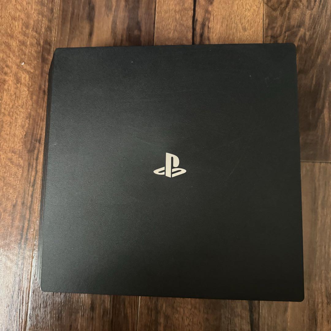 【美品!】PlayStation®4 Pro 1TB CUH-7100BB01 画像2