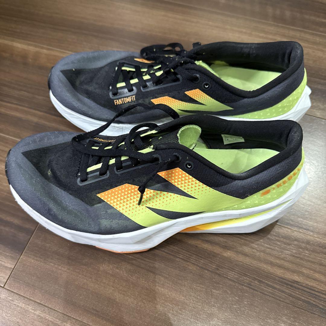 New Balance FuelCell Rebel v4 ヒューエルセルレベル