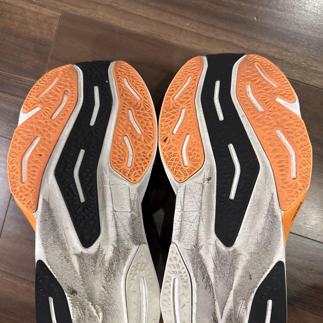 New Balance FuelCell Rebel v4 ヒューエルセルレベル