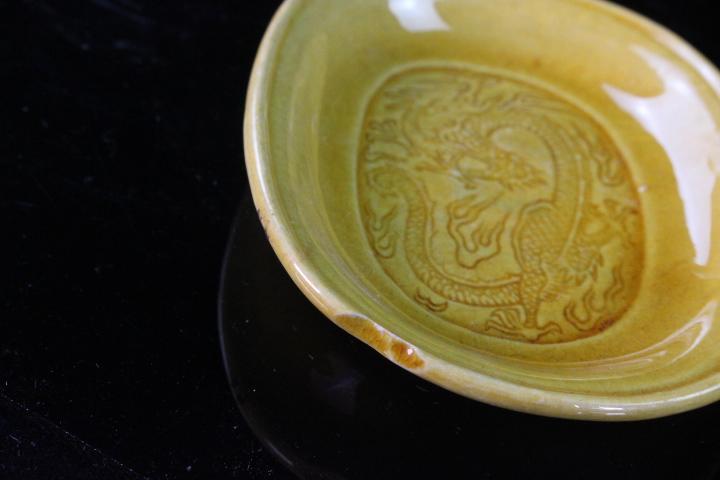 格安新品 ミッキー様専用 黄釉小判形龍紋小皿 6枚 UTKtf-m10544155249 希少 民平焼 通販高品質