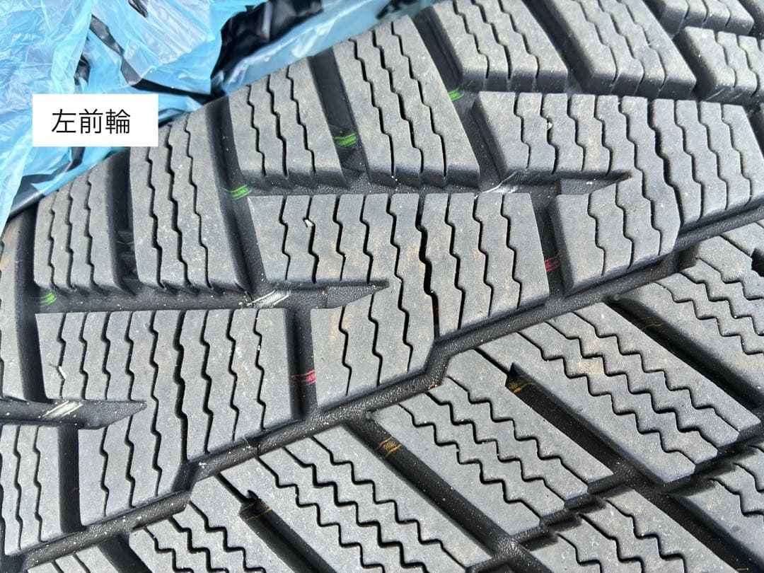 [1シーズンのみ]Continental 17インチ スタッドレスタイヤ セット