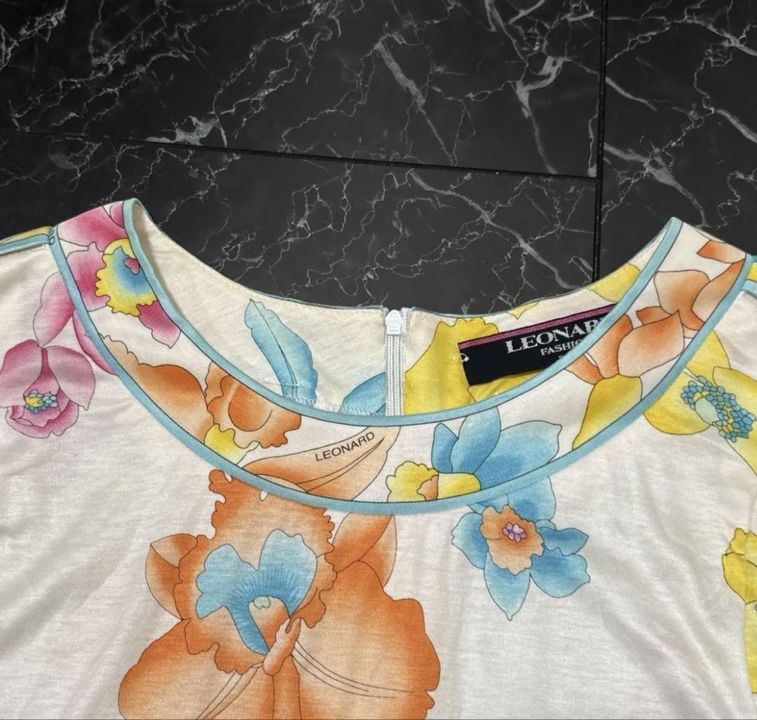 【美品】LEONARD レオナール 半袖トップス 花柄 コットン　Ｍ