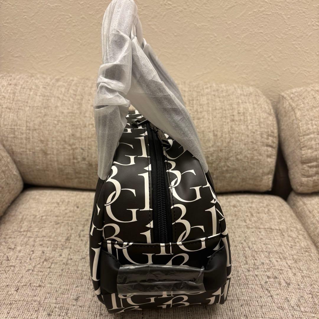 ゆうき_【未使用】1piu1uguale3カートバック_期間限定価格 未使用】1piu1uguale3カートバック期間限定価格 - メルカリ