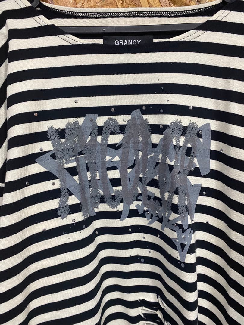 【GRANCY】総柄ラインストーングラフィックロンT 【GRANCY】総柄ラインストーングラフィックロンT