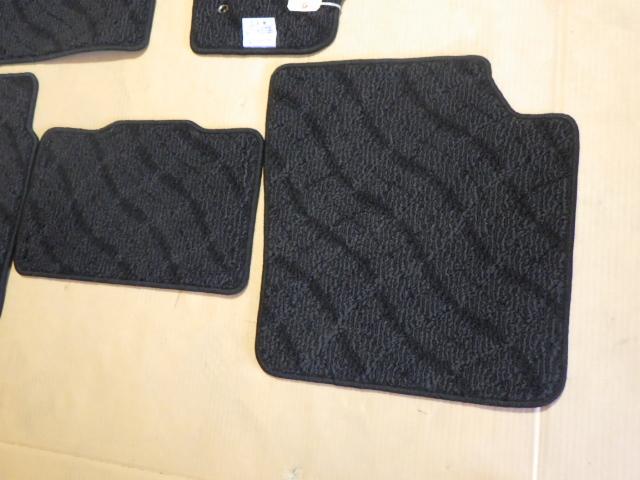 トヨタ/アリオン/ZRT260【フロアマット1台分】未使用品