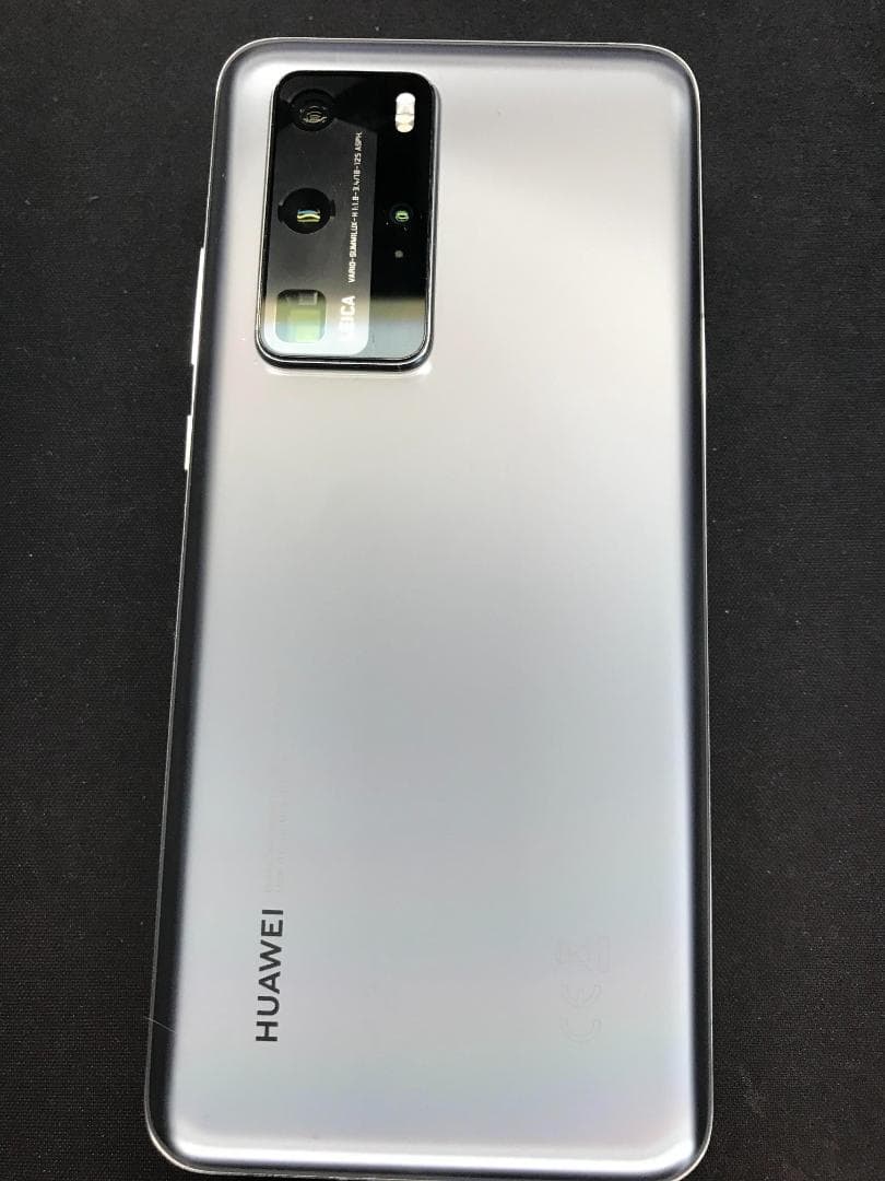 HUAWEI P40 Pro 5G（シルバーフロスト）