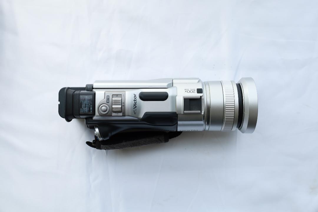Victor ビデオカメラ GR-DV3000（通電確認済・ジャンク品） 1