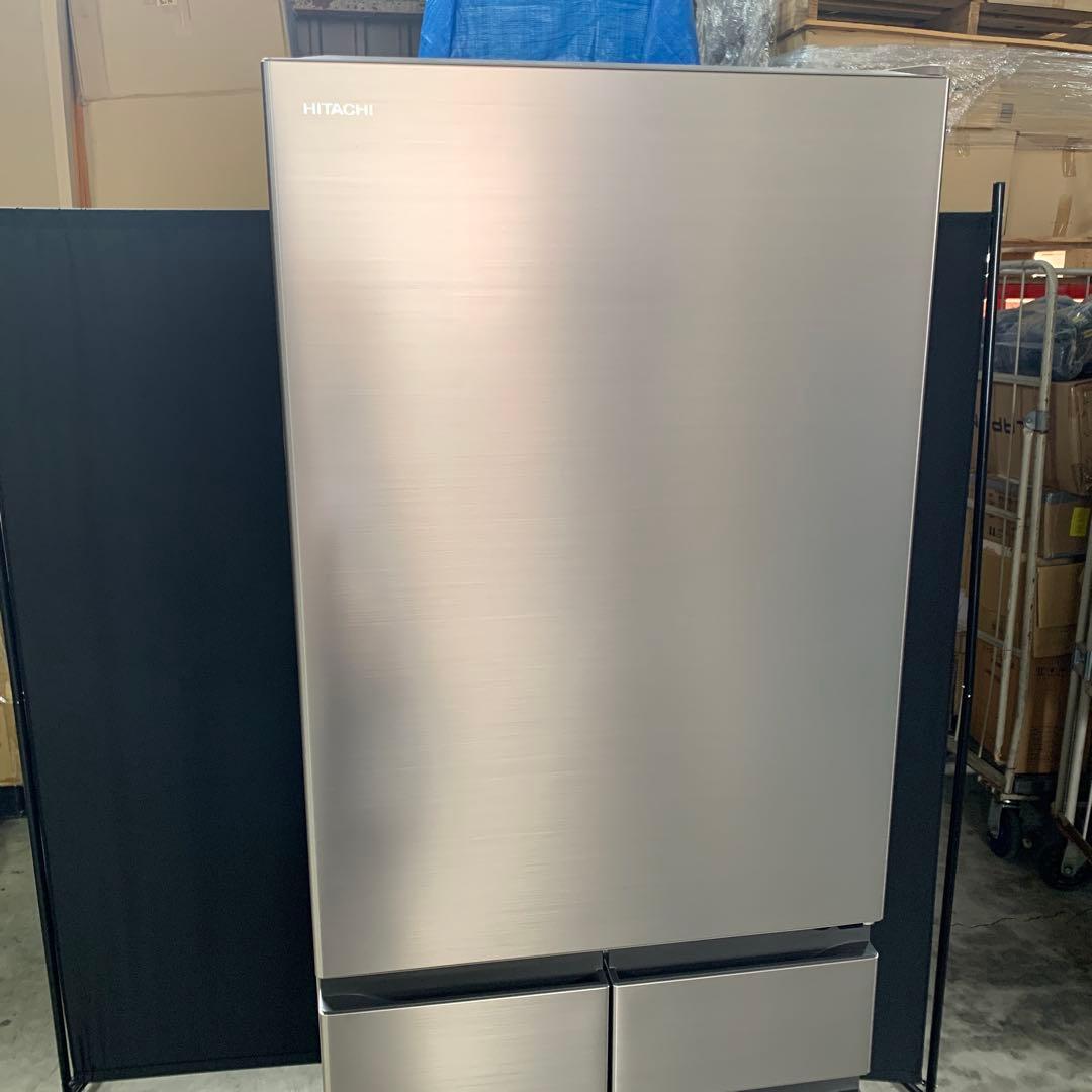 HITACHI