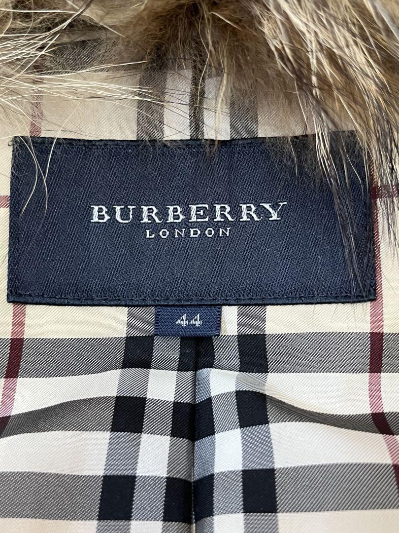 バーバリーロンドンBERBERRY LONDON ファー付ダウンベスト 黒