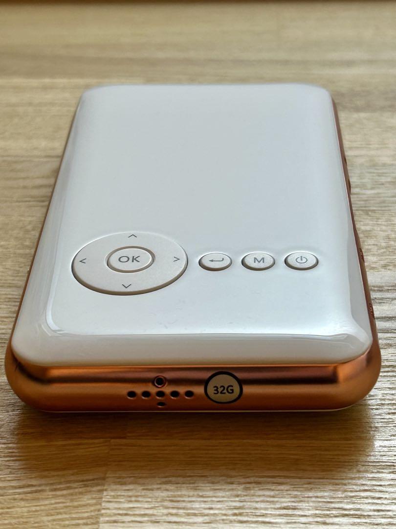 【美品】UENO-mono KABENI カベーニ プロジェクター T89