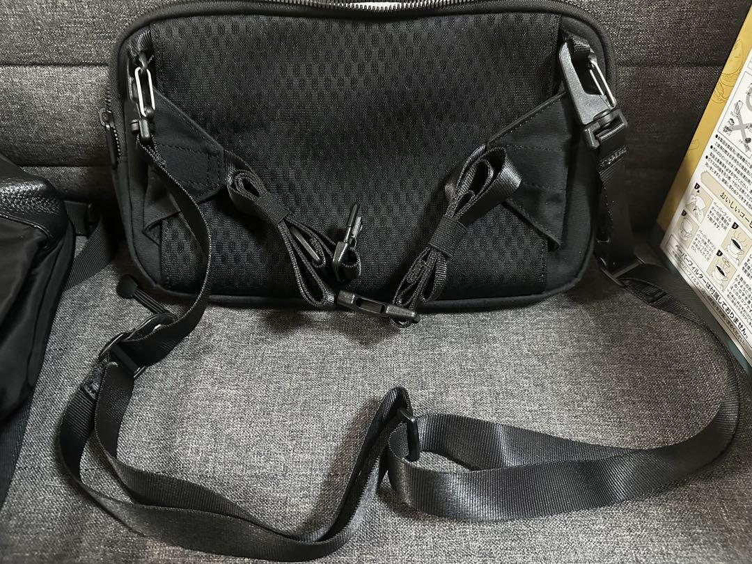 Victorinox ブラック ボディバッグ