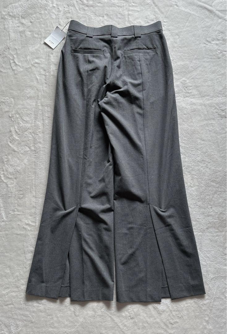 ETRE TOKYO エトレトウキョウ セミワイドタックスリットパンツ パンツ