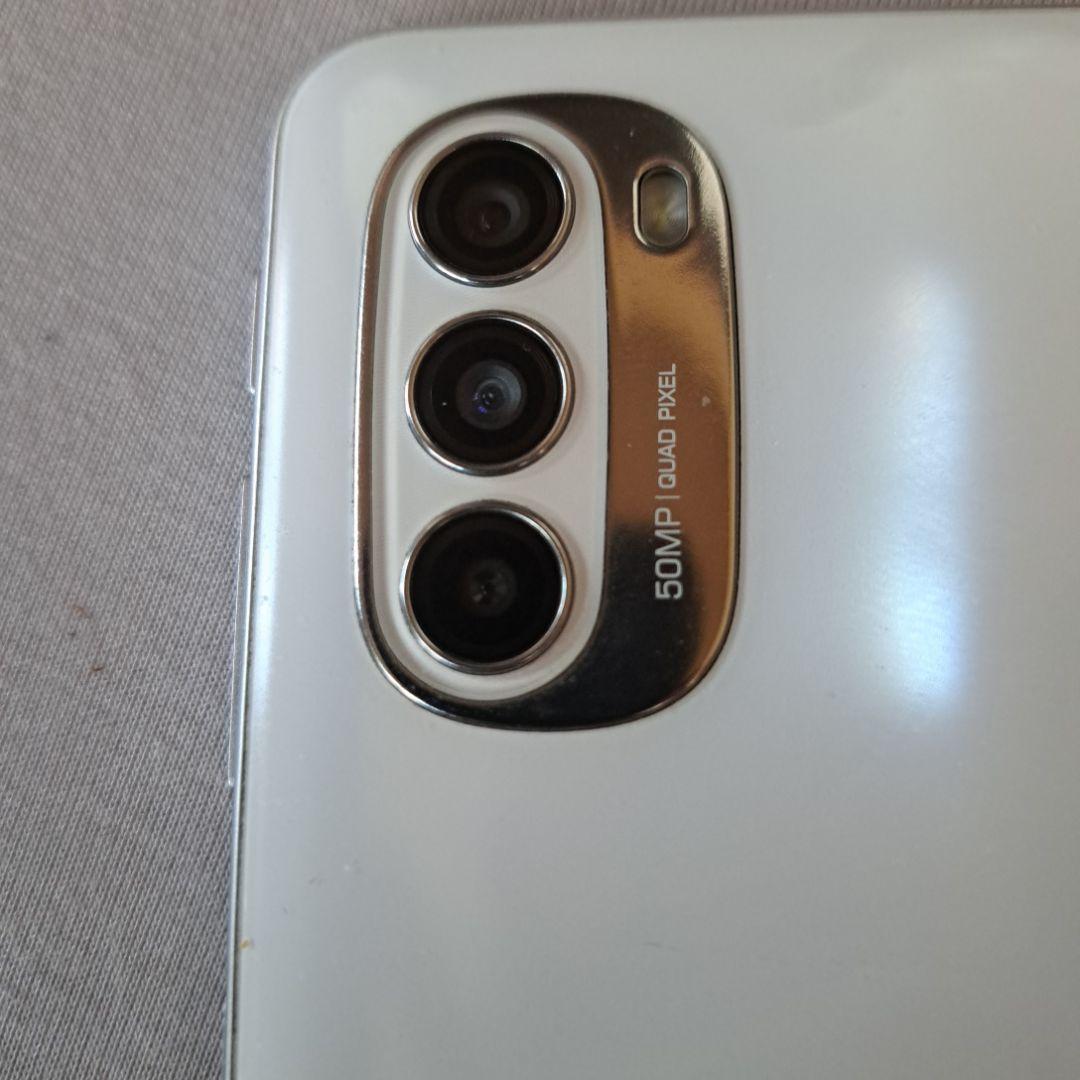 携帯電話本体 motorola g52j