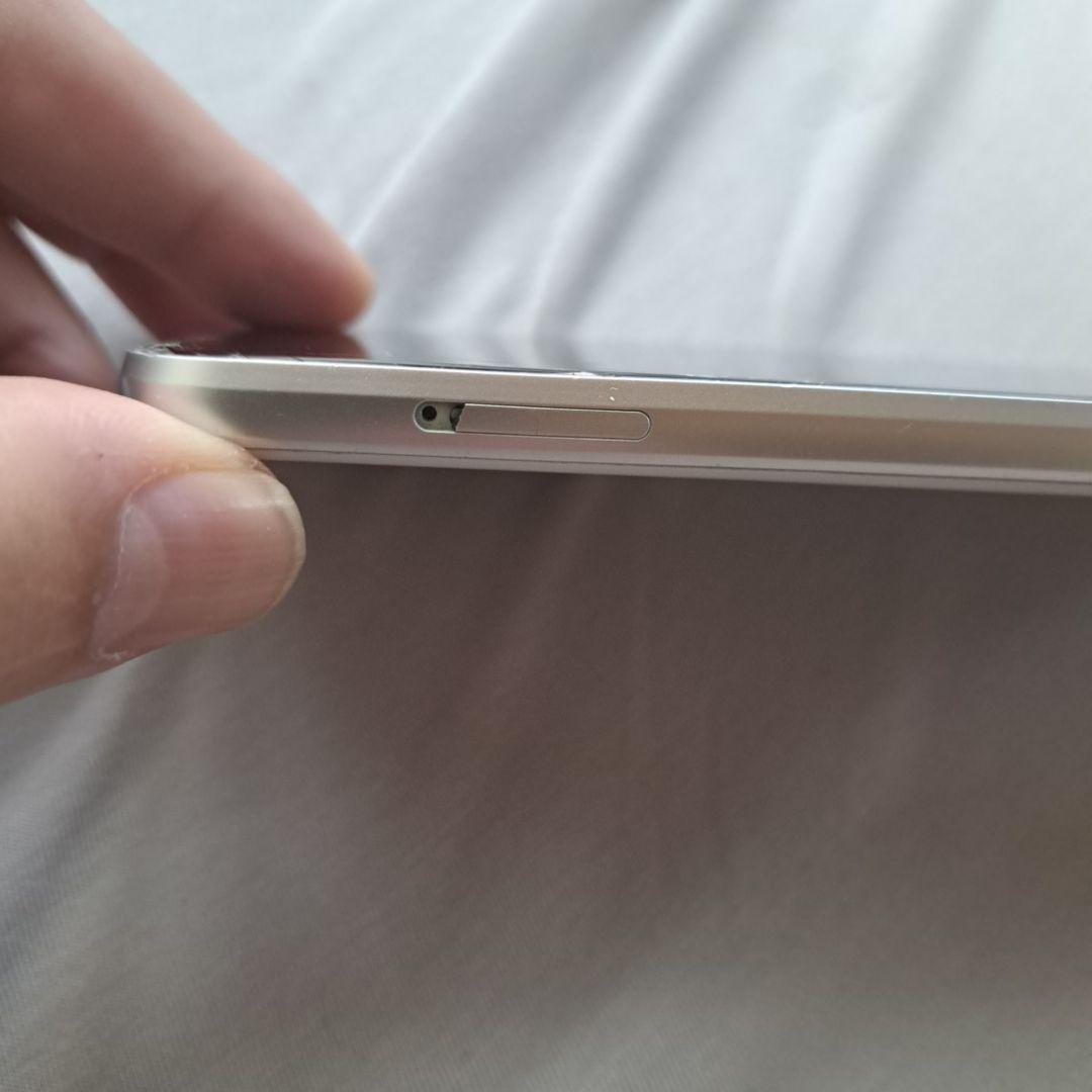 携帯電話本体 motorola g52j