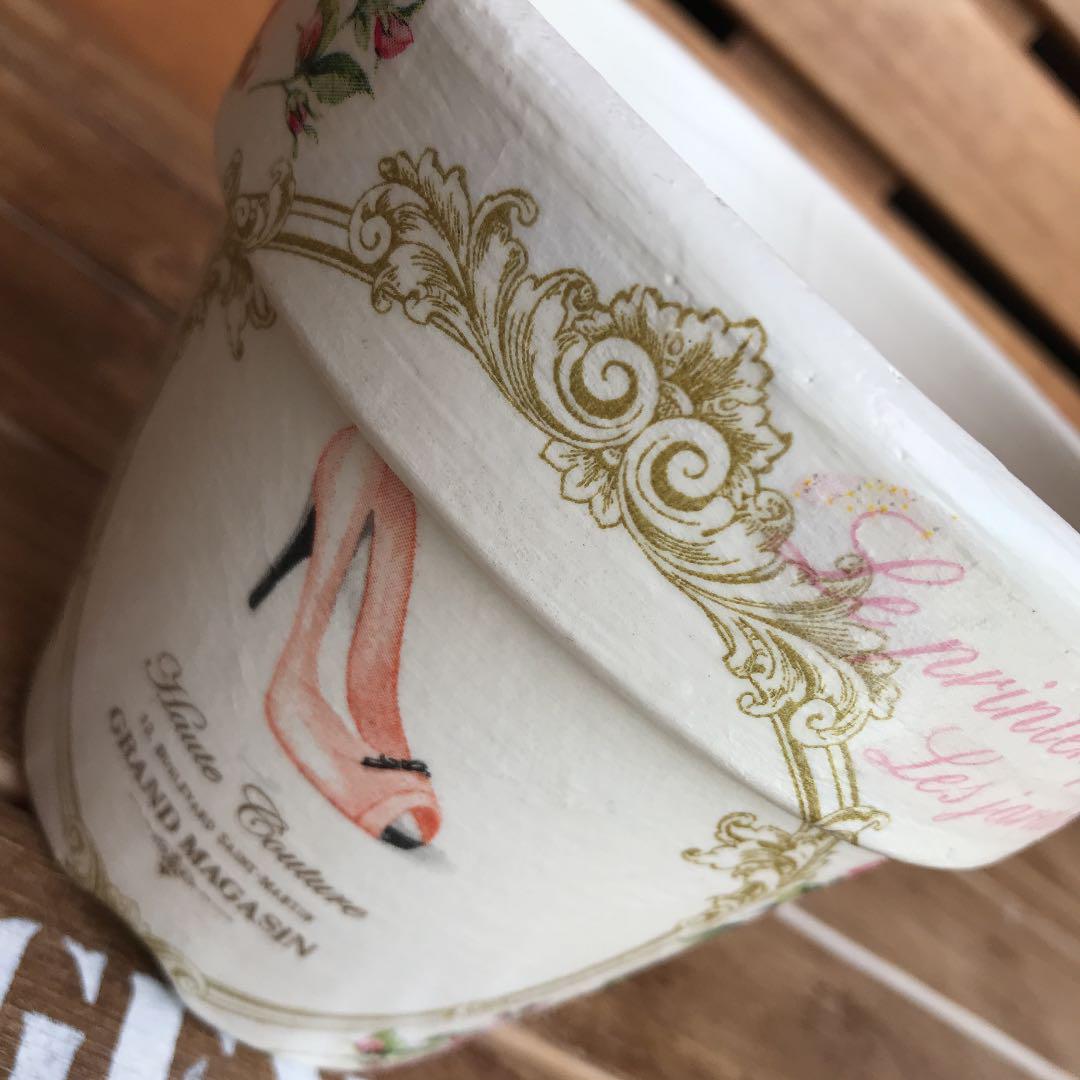 ホワイト系【メーカー直売】いちごさまご購入品 リメイク鉢4号 Paris 新品登場 いちごさまご購入品 リメイク鉢4号 Paris フラワー/ガーデン