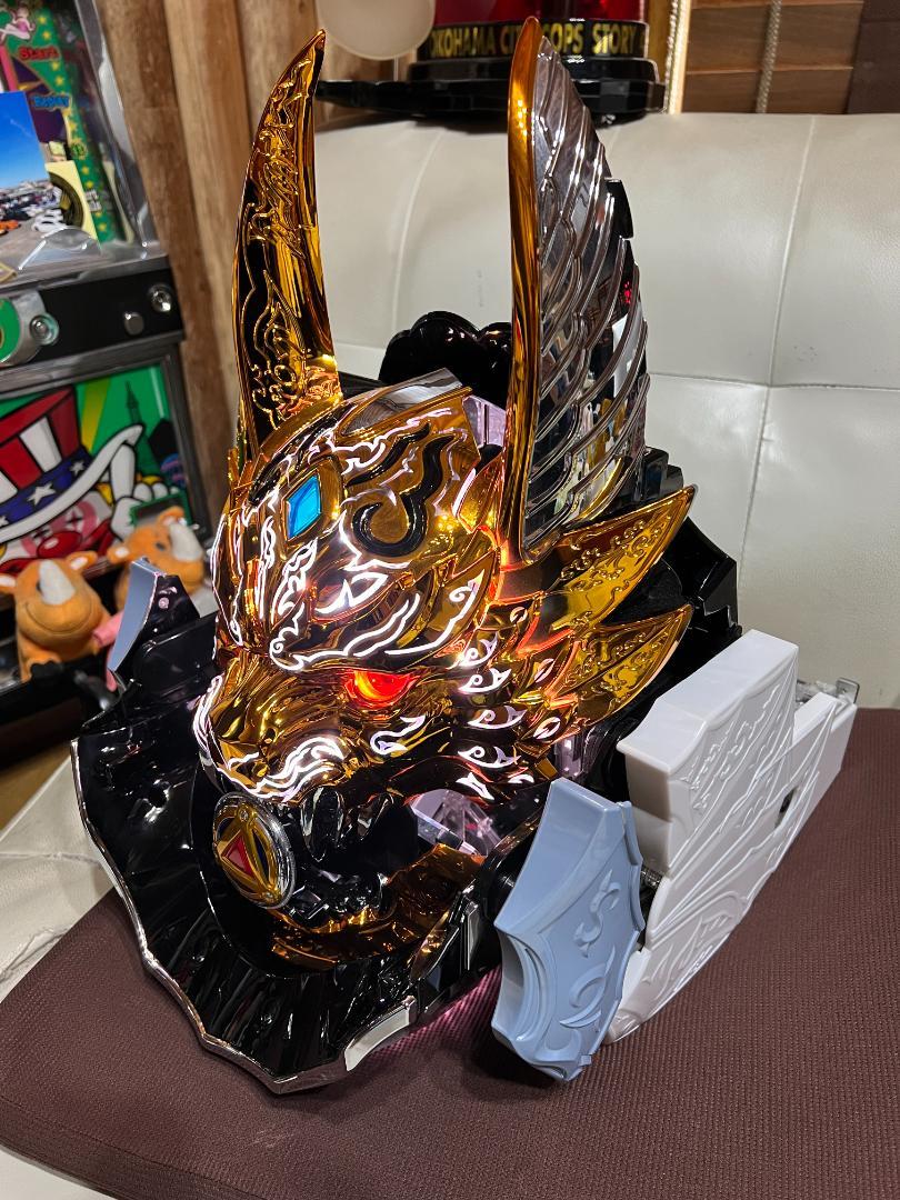 牙狼 翔F 土台付き！実機役物加工品！ GARO ガロ フィギュア LED
