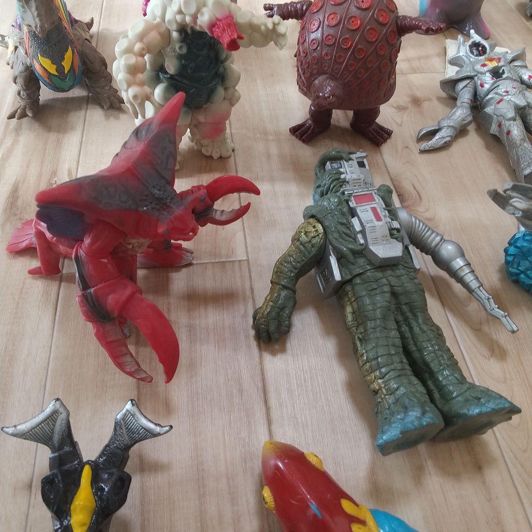 ウルトラマン 怪獣フィギュア 34体