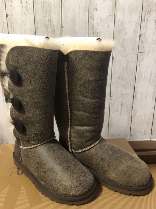 【新品未使用】UGG W BAILEYBUTTON TRIPLET BOMBER