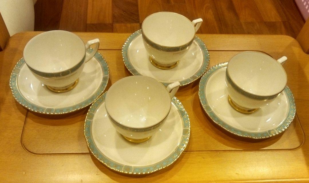 カップ&ソーサー４客セット☆PIERRE BALMAN