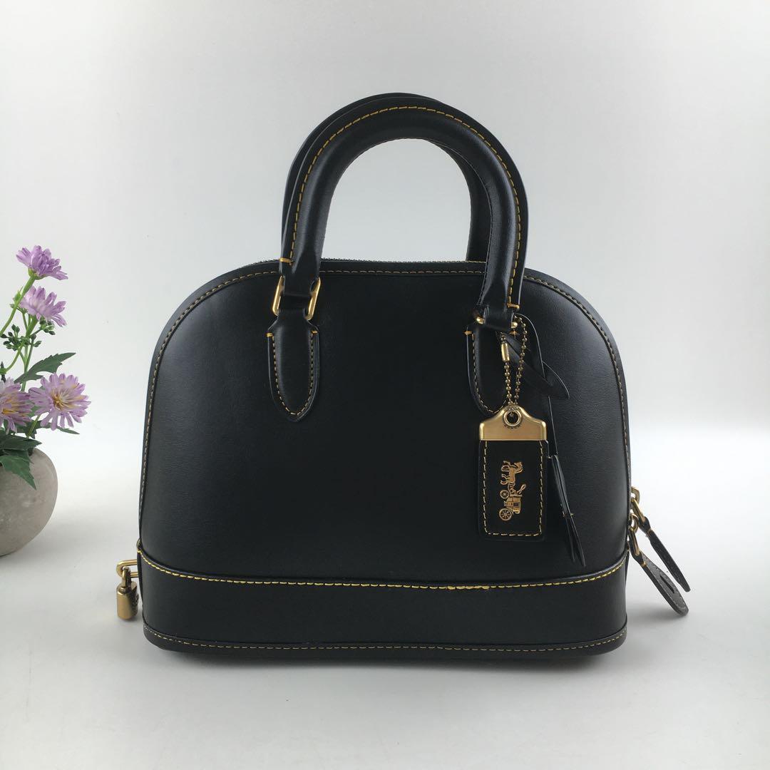 新品未使用 COACH レベル シェルバッグ ブラック