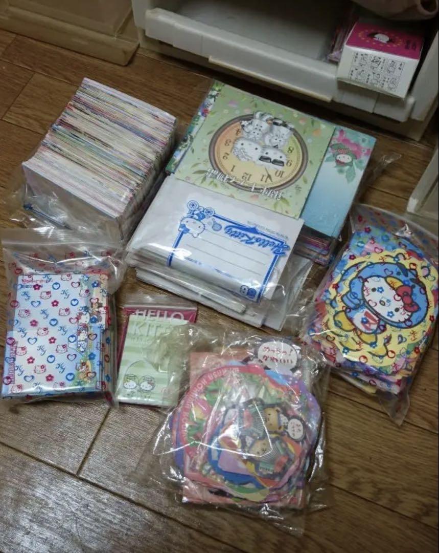 専用ページ カナキチ様  キティちゃんバラメモ3000枚